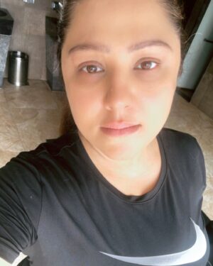 Priyanka Upendra Instagram - #mindnbody #workout #goals #gym