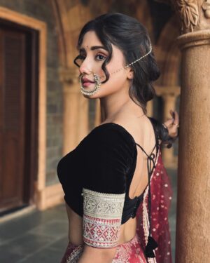 Rachi Sharma Instagram - inn Aankhon ke siva duniya mein rakha kya hai ….