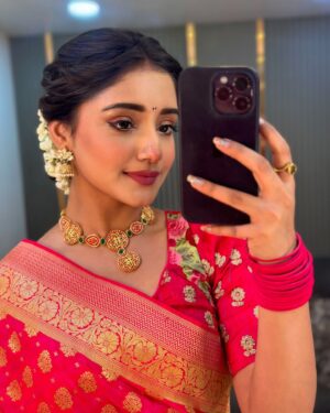 Rachi Sharma Instagram - 🩷
