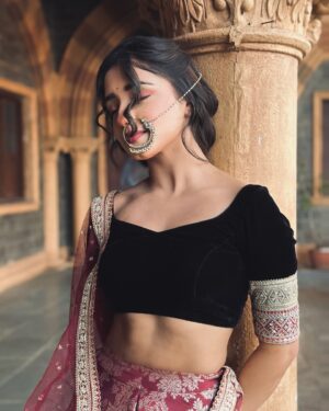Rachi Sharma Instagram - inn Aankhon ke siva duniya mein rakha kya hai ….