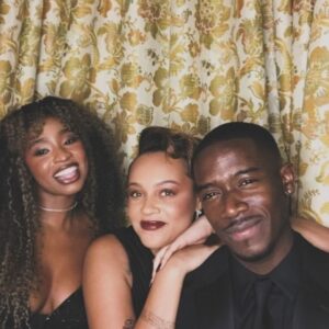 Reign Edwards Instagram - 🖤🖤🖤