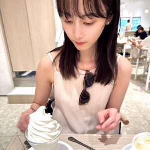 Rena Matsui Instagram - 🐮🩷