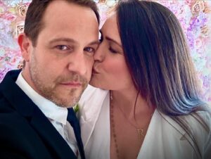 Rena Sofer Instagram - What can I say about the man who married me again after being divorced for 8 years? The man who goes to Drag Con with me and our daughter and my friend and makes sure I get to meet one of my idols? The man who buys me protective eye care so I can watch the eclipse? AND The man who makes saving dogs as much of a priority in life as I do? The man who’s been my best friend for 24 years and who I will spend the next 50 years with? The best Father any mother can ask for? The Best husband and Human? My Ride or Die? I CAN SAY HAPPY BIRTHDAY SANDY!!!! My love and my light! I hope you have the best day and may the next year be a year to make all of our dreams come true! I LOVE YOU! #loml