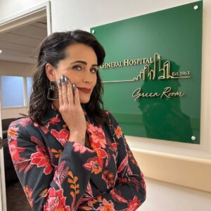 Rena Sofer Instagram - Join @rena.sofer LIVE in New York on Saturday, September 28th! Not many tickets left for this fun event! She heads to @rockwells_american_restaurant and later that evening to #astoriaqueens for a private dinner! It’s going to be a great day! 

Lots to talk about including the famous #Quartermaine family!!! She’s got plenty of #generalhospital stories plus #boldandbeautiful #melroseplace and so much more!!! Get your tix before we sellout! 😊😊😊😊
.
.
.
#renasofer #generalhospitalabc #generalhospitalfans #newyorkmoms #gh #ghrocks #generalhospitalfans #celebrityevents #meetandgreet