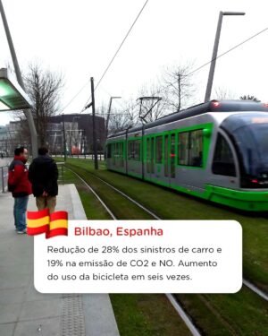Renata Falzoni Instagram - Acalmar o tráfego é uma medida fundamental para a melhoria da qualidade de vida nas áreas urbanas. 

Isso afeta especialmente as famílias, pois estimula o caminhar e andar de bicicleta com as crianças na rua. Por isso eu sempre questiono: pra que tanta pressa? 

Você também quer uma cidade mais tranquila e segura?

Se você acredita nas nossas ideias, venha fazer parte deste movimento. 

Receba material em casa para distribuir entre amigos e vizinhos. Link na bio.

Mais que uma campanha,
somos um Movimento!

#falzonivereadora 
#falzoni40400 
#movimentofalzoni 
#nagarupadafalzoni