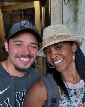 Renée Elise Goldsberry Instagram - Summer’s👏🏾Not👏🏾Over👏🏾 There’s 3 weekends left! Make more ☀️ memories this weekend! 🍉🌊💛 Here are a few moments from mine that didn’t make the grid… until now! 
#SummersNotOver #PhotoDump #GratefulVibes #summerfridays