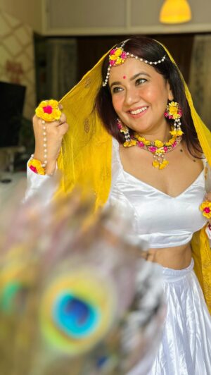 Roopal Tyagi Instagram - Natkhat Kanhaiya ki kahaaniyaan 🪈🦚

#krishnajanmashtami wishes to my instagram family 🦚 🪈 🧈 

#radhakrishna #kanhaiya