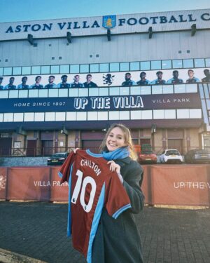 Rose Ayling-Ellis Instagram - Warning: this post may break a few people's hearts. 

My episode in ‘Who Do You Think You Are?’ is out tonight at 9pm, so this will make sense. Say hello to your newest @avfcofficial fan.

(My granddad would be proud)