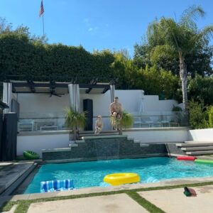 Roselyn Sánchez Instagram - That kid of day when it’s 106 in LA! #poollife #lovinlife