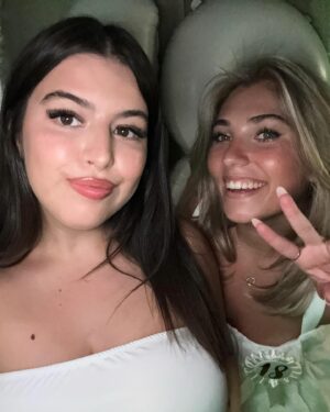 Rosie McClelland Instagram - Virgo szn♍️🎂

My full birthday vlog is out now, link in my bio⬆️