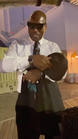 Roxanne Shanté Instagram - To My Husband Br Jabbar He that gives so much and asks for so little. That follows his heart ♥️ and uses his mind Happy Birthday 🎂🎈🎁🎉 and many many more