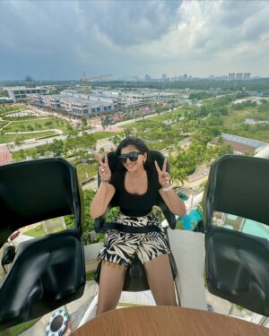 Ruchira Jadhav Instagram - Discovering Malaysia’s charm 🇲🇾 One chic look at a time!

#RuchiraJadhav ✨
#lookbook #stylingdiaries 
#InternationalTravelShow 
#Travel #love #travelshow #Bollylands

Which outfit did you like the most !