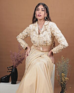 Ruma Sharma Instagram - I can hear your thoughts like a melody 💕
.
.
Shot by - @lsd.photography.official 
Edit by - @sk_photograpahy 
.
#designerlook #designershoot #designerwearinspiration #fashionshoots #rumasharma #aestheticpost #aestheticphotography #fashionlookbook #designerwear