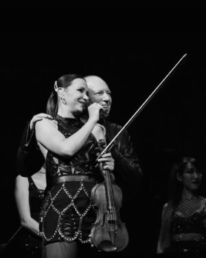 Rusanda Panfili Instagram - Being back on tour always brings back memories ❤️ almost 10 years with these amazing people ❤️ @hanszimmerlive