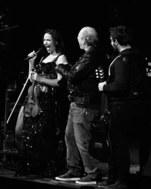 Rusanda Panfili Instagram - Being back on tour always brings back memories ❤️ almost 10 years with these amazing people ❤️ @hanszimmerlive