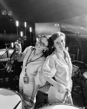 Rusanda Panfili Instagram - Being back on tour always brings back memories ❤️ almost 10 years with these amazing people ❤️ @hanszimmerlive