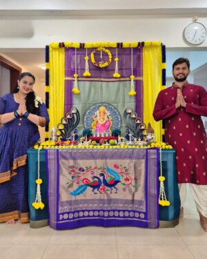 Sai Lokur Instagram - Ganpati Bappa Moryaa 🙏😅

#ganpatibappamorya