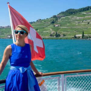 Samantha Brown Instagram - ICYMI we revisited the stunning Lake Geneva on Youtube this week! Now I’ve got a whole post to help you plan your future trip. Just tap my username @samanthabrowntravels and click the link in bio to read.

If you’ve been, let me know about your trip in the comments.

#samanthabrown #placestolove  #lakegeneva #switzerland @myswitzerland
