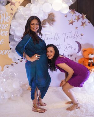 Sanaya Irani Instagram - Love and only love for you two @dhamidrashti @khemkaniraj ❤️❤️.Congratualtions Babies, I am so excited for both of you as you embark on this incredible journey of parenthood. May your days be filled with joy, laughter, and the sweetest moments. Wishing you all the love and happiness as you prepare to welcome your beautiful baby into the world. You’re going to be amazing parents and your little one is going to be the luckiest baby. I cannot wait to be the FAVOURITE MASI and thank you both for the sweetest belated Birthday gift. Love you guys 😘😘❤️❤️.