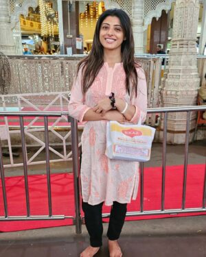 Sanchita Banerjee Instagram - May Lord Krishna’s blessings fill our lives with love, joy, and prosperity. Happy Janmashtami to all 😇👶🏻❤️🤗🥰

#krishna #janmashtami #happy #blessed #instagood #sanchitabanerjee #ruhaansaapru #cute #mumbai #instadaily #ootd #picoftheday #smile #blessyouall