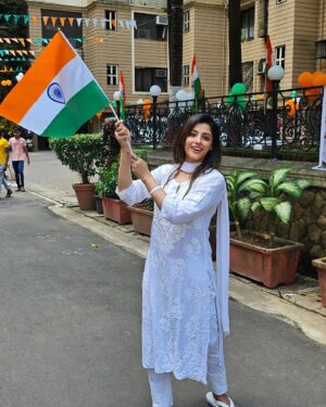 Sanchita Banerjee Instagram - My INDIA 🇮🇳 My PRIDE 🫡

Wishing My Great Indian Family A  Very Happy INDEPENDENCE DAY ❤️🥰❤️

#india #pride #love #proud #happy #jaihind #mumbai #sanchitabanerjee #ruhaansaapru #instagood #instadaily #ootd #picoftheday #indian #country #blessed