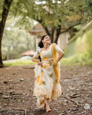 Saniya Babu Instagram - Photography : @weddingstoriesphotography 

Powered by : @mr_k.eventmanagement 

Coordinator : @vishnu_thilakan_ 

Mua : @magic_beauty_makeover_hub 

Costume : @rui__avenue 

Credits : @actressinsta

#OnamVibes#Onam2024#saniyababu#saniya#TraditionalOnam#OnamCelebration#OnamFestivities#KeralaTradition#OnamLook#EthnicElegance#FestiveAttire#OnamSpirit#MalayaliManka#KeralaCulture
