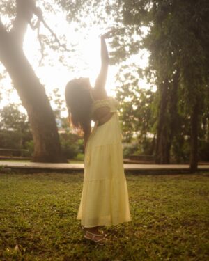 Sanjana Tiwari Instagram - 🍃🌼

Shot by @snipershotphotography
