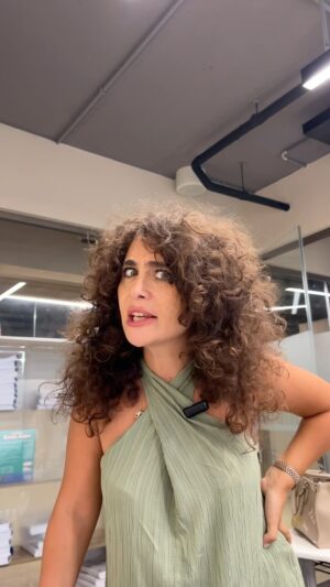 Sanura Jafarova Instagram - @starcolleges -də tədris edilən “Böyüklər üçün İngilis Dili”-nin üstünlüklərindən xəbərdarsınız? 🤩

Bu dərslərə qatılaraq dil biliyinizi artırmaqla siz, işləyirsinizsə, karyeranızda yüksələ, səyahətsevərsinizsə, asanlıqla müxtəlif ölkələrə səyahət edə bilə, mədəniyyətlər və ya sizə maraqlı olan sahələr üzrə geniş aralıqlı mənbələrdən araşdırma apara bilərsiniz! 🚀

STAR hal-hazırda 5 korpus ilə 3 filial üzrə fəaliyyət göstərir. Port Baku, Statistika və ya Əhmədli filiallarından hansı sizə yaxındırsızsa, müraciət edərək, proqramlar və mühit ilə asanlıqla tanış ola bilərsiniz🎯

Əlaqə:
📍 Port Baku filialı - Üzeyir Hacıbəyov 57
(Port Baku Residence ilə üzbəüz)
📱  994 50 201 46 67
☎️  994 12 526 24 36/46

📍 Statistika filialı - Məhəmməd Naxçıvani 1
(Statistika dairəsi, KFC-nin 2-ci mərtəbəsi)
📱  994 50 201 78 44
📱  994 50 201 48 66

📍Əhmədli filialı- Məhəmməd Hadi 23G
(Coffeemania-nın yanı)
📱 994 50 201 48 67

📧 office@star.edu.az
🌐 www.star.edu.az