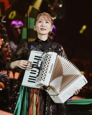 Saori Instagram - 最近メンバーとは、主に

・秋の味覚祭りをしよう
・ジムを貸し切ってみんなで遊ぼう
・花火を見にいこう
・肝試しをしよう

という話をしております。大変大忙しです。

#sekainoowari