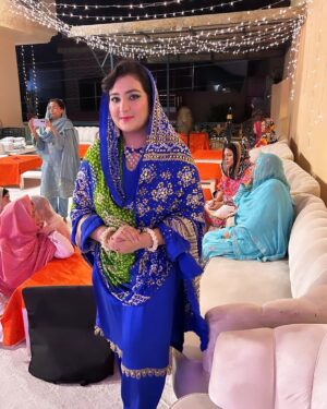 Sara Raza Khan Instagram - A Beautiful Night of Celebration of MEHFIL E MILAD SAW ❤ At home 💕
May these celebrations continue throughout our lives and fill our lives with Happiness, Health,Wealth and peace Ameen 
#saraRazaKhan