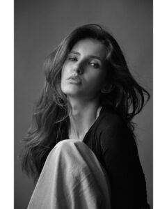 Actress Sara Sandeva HD Instagram Photos and Wallpapers September 2024
