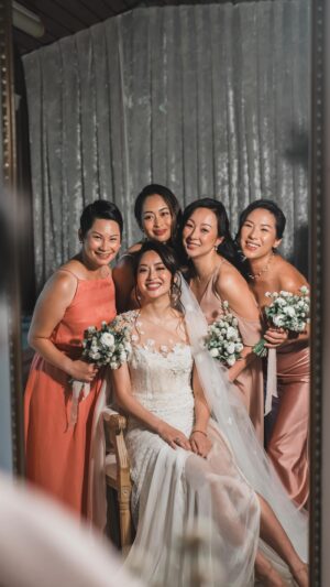 Sarah Lian Instagram - They all believed in me and never gave up.🥹 

Each represent different parts of who I am- Malaysia, Canada, Work and Family. The years of friendship, support and love carried me through some of the toughest lessons I had to learn. Even with their hard-to-listen-to honesty, they always spoke their truth, because it came from love. I was grateful to have them show up for me in one of the most important milestones of my life.

Thank you @tejadahlia @dee.anna.06 @eugeniecml @itsnadineho 

#theTingTengs