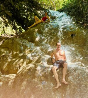 Sarah Parish Instagram - Gorgeous morning at Turgut waterfalls. Got it pretty much to ourselves before the crowds descended. Beautiful Turkey.
@thejimmurray @nelly_murray2109