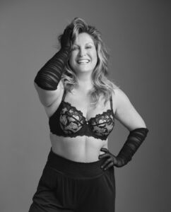 Saskia Thuot Most Liked Photos and Posts