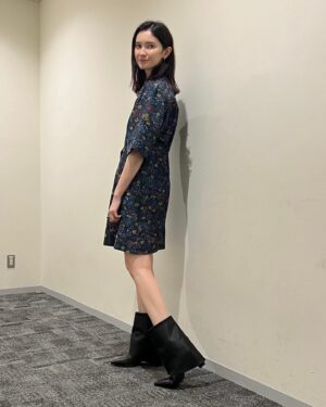 Saya Ichikawa Instagram - こんや「上田と女が吠える夜」、チェーン店を語る回が放送されます！
いちかわはミスド担当。ココナッツチョコレート、チョコリング、エンゼルクリーム、オールドファッションわーい
もし次回があったら、ロイホも語りたい。
⁡
#ワンピース @seanewyork
#ブーツ @mollinishoes @jack_joat
#ピアス、ゴールドリング @plow__plow
#パールリング @pearl_for_life.jp @rhodes_showroom
#シルバーリング @yarkamadeinfo