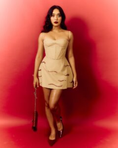 Actress Sayani Gupta HD Photos and Wallpapers December 2024