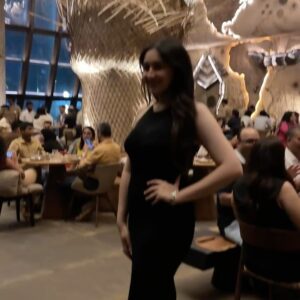 Sayyeshaa Saigal Instagram - Birthday night! Thank you for all your wonderful wishes and love! Blessed! ❤️❤️❤️

#birthday#makingmemories#love#family#instadaily#ootd#instagram