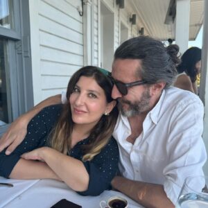 Şebnem Bozoklu Instagram - Ağustos dumpı gelmiştir. Bayiinizden ısrarla isteyiniz ❤️ Eylül dumpını siz düşünün 🙏🏻❤️