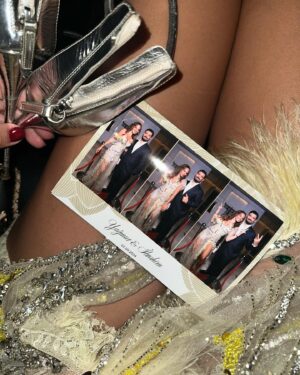 Seda Bakan Instagram - Wedding night ✨ 
Bir gece ve 2 düğün ziyareti… 🪩