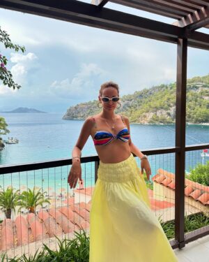 Seda Bakan Instagram - Holiday part 3 ⛰️🌊🌸