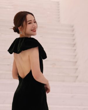 Selena Lee Instagram - Even though the #RedCarpet had to cancel due to sudden heavy rains, I still enjoyed dolling up! 
Thanks #CSFF for the invite!  And congrats to all the winners! 

如過三個#平衡時空 的自己遇上，會說什麼呢？

👗@ralphlauren @rogervivier 

#一個翡翠的晚上 #RedCarpetLook #selenalee #ChineseInternationalNewMediaShortFilmFestival