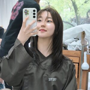 Seo Hye-won Instagram - 🤷🏻‍♀️