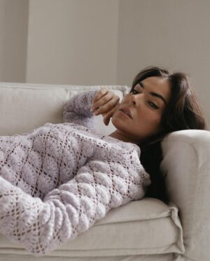 Serinda Swan Instagram - Maybe in another lifetime… 

Words by @rainbowsalt 
Photography by @lizrosa 
Mua and hair by @missdinh 
Love all three.