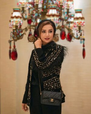 Shabnam Gholikhani Instagram - مقصد نصیب کسایی میشه که 
امروز کاری رو شروع میکنن که باقی آدما قراره از فردا شروعش کنن..

#شبنم_قلی_خانی #لایف_استایل #فیلم #سینما
#shabnamgholikhani #film #lifestyle #cinema 
@rok.dxb