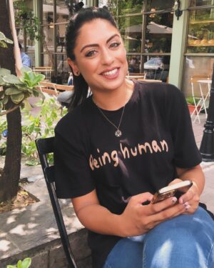 Shafina Shah Instagram - Alhamdulillah for everything ❤️🙏🏽🫶🏽 Life can be so beautiful when you believe it can be.
It’s been such an interesting summer here. 
So many emotions, events, adventures, people. 

Life teaches us so many lessons.
Alhamdulillah today I feel so good and want to share these positive vibes with you too!

Lead with LOVE. This is the answer always to everything.

There is POWER in LOVE. ❤️

Whoever needed this message today, I hope it reaches you 🙏🏽❤️

Sending you lots of love❤️❤️❤️

There is nothing that you cannot get through.

This time shall pass. 

There are blessings in the good and bad.❤️🙏🏽

Have FAITH over FEARS always.

❤️❤️❤️❤️❤️❤️❤️

I hope you can feel the love.xxx

You will be okay I promise ❤️🙏🏽 Believe in your Creator 

.
.
.
#shafinashah #shafinapatelshah #missmissions #happiness #allahhuakbar #positivevibes #pakistani #indian #bollywoodactress #beinghuman #blackandblue #kunfayakun #libra #librawoman #lifelessons #motivationalwoman #motivationalwomen #motivationalspeaker #mindestiseverything #eyeofthetiger #1111 #alignment #mashaAllah