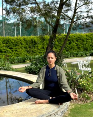 Shanvi Srivastava Instagram - Some places are just meant to experience the calm within you! 
.
.
.
@ayatana.resorts 
[ shanvi srivastava , ooty , travel , love , vacation ]