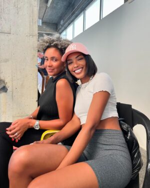 Sharam Diniz Instagram - Sunday fun day,
With my team 🦅🏀 
Proud auntie 🥰

#SLB #Glorioso