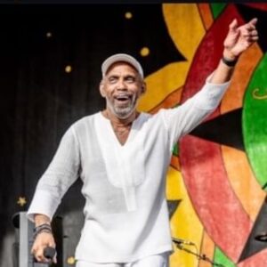 Sheila E. Instagram - My beautiful friend, u have created a lane musically nowhere else has created. To bring joy, sunshine, and All people together because of who you are as a person, and the love you shared through your music, we thank you for giving of yourself for so many years and the playlist of my life.

You fought a good fight, my friend! You will truly be missed, and I am grateful for the time you have given me and my family.

May you rest and gods musical house for eternity 🙏🏽💕🙏🏽 praying for the family 🙌🏽