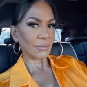 Sheila E. Instagram - Sheila E. New video Playa Tequila out Thursday Sept 12th. Album Bailar in All outlets and streaming services. #bailar #salsa #salsadancing #salsamusic #tequila #beach makeup @glambynatalie @iacheveres