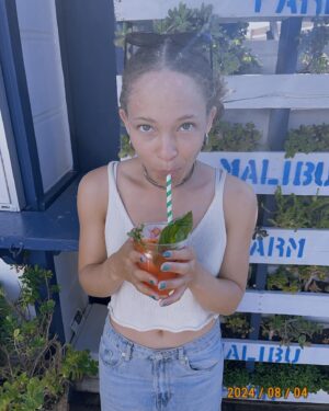 Shelby Simmons Instagram - I was beaching so hard 🏖️